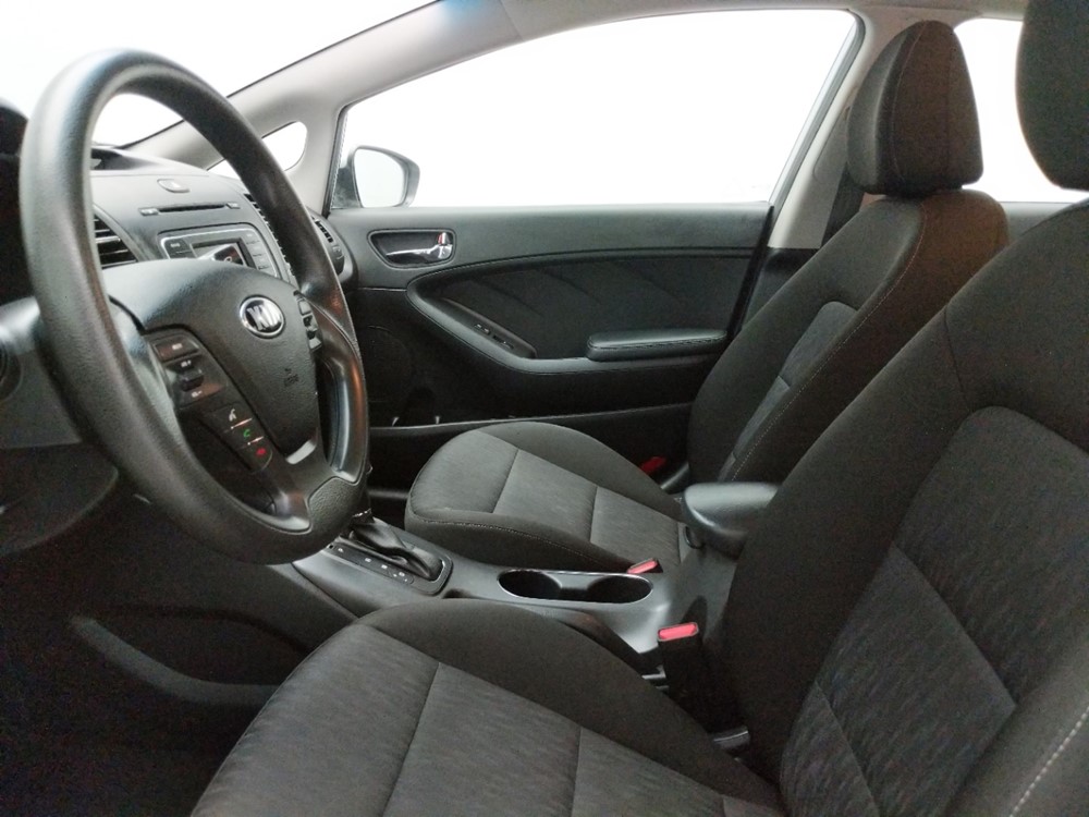 2016 Kia Forte - Driver Front Seat
