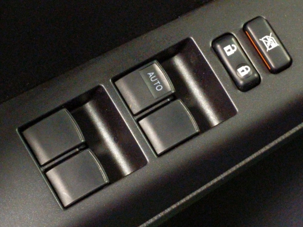 2017 Toyota RAV4 - Driver Power Windows/Lock Control