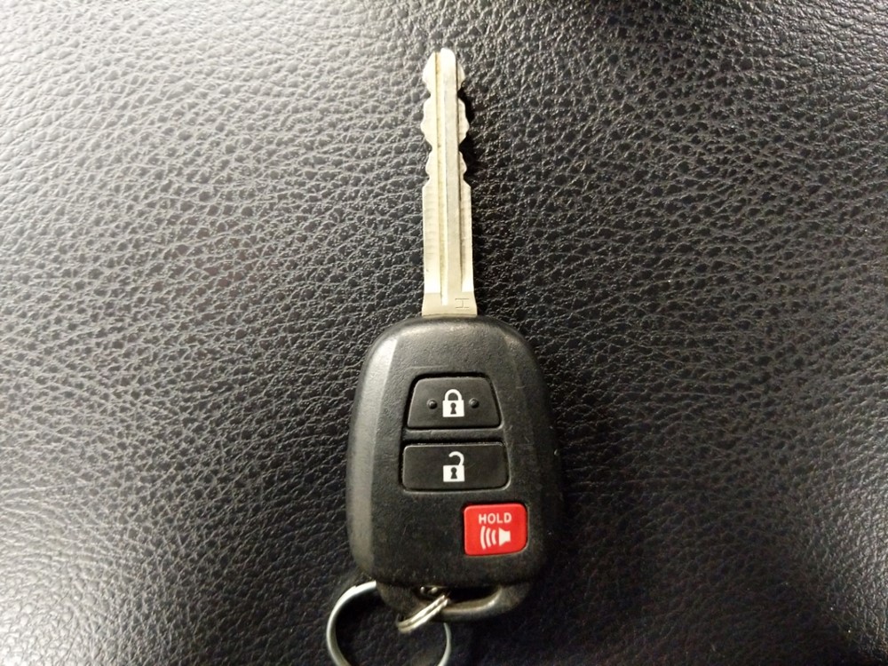 2017 Toyota RAV4 - Keys