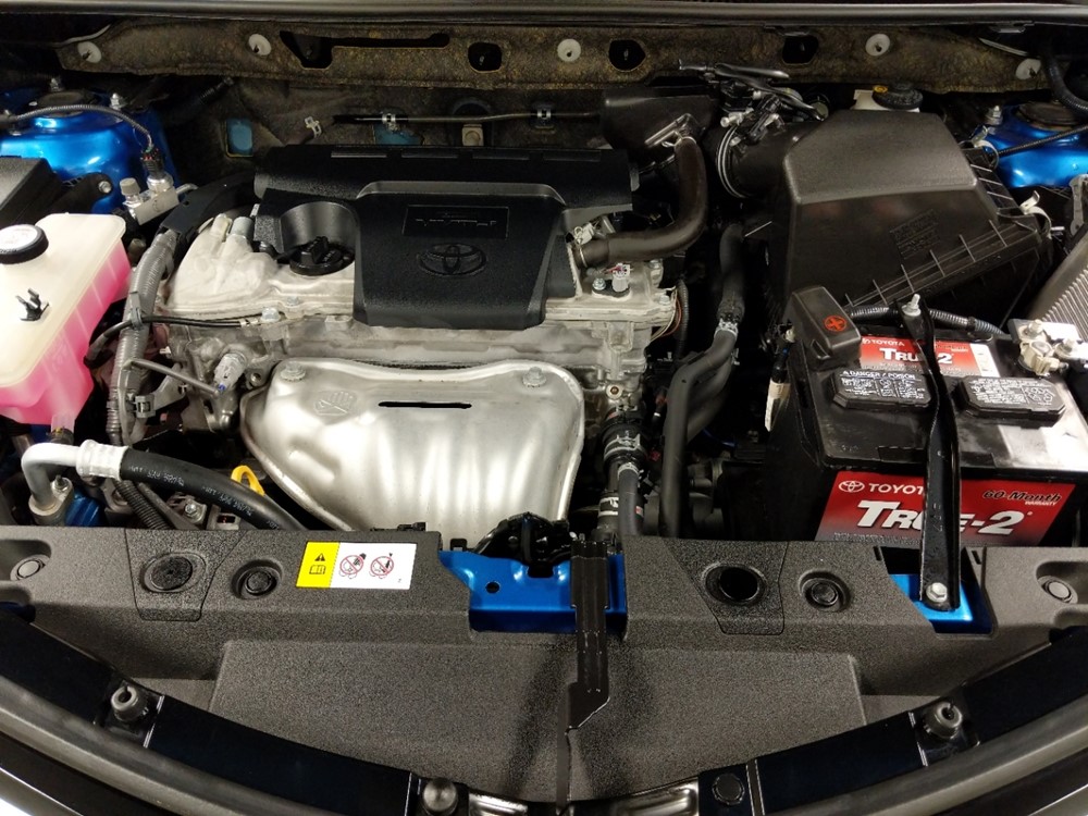 2017 Toyota RAV4 - Engine