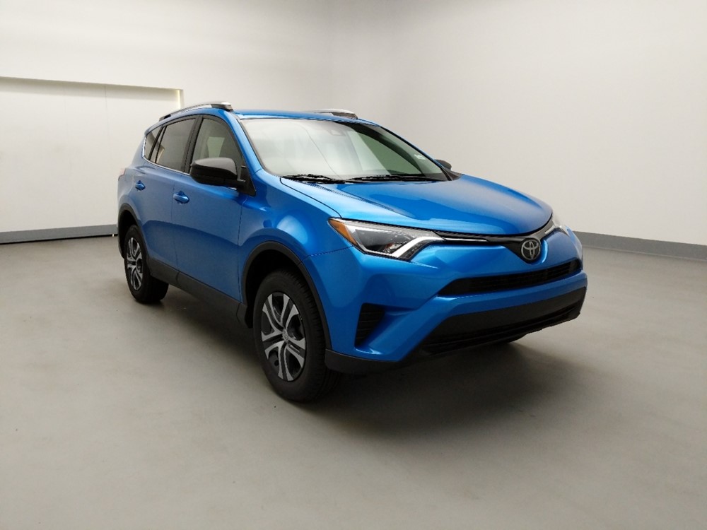 2017 Toyota RAV4 - Passenger Front Bumper