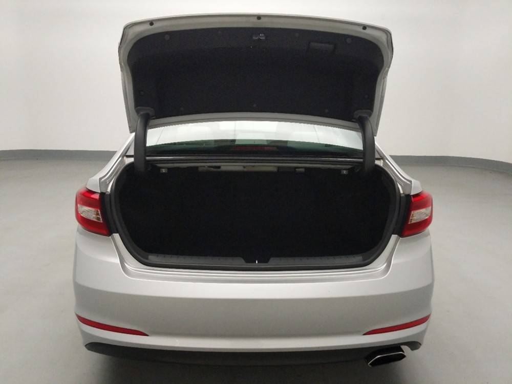 2017 Hyundai Sonata - Trunk