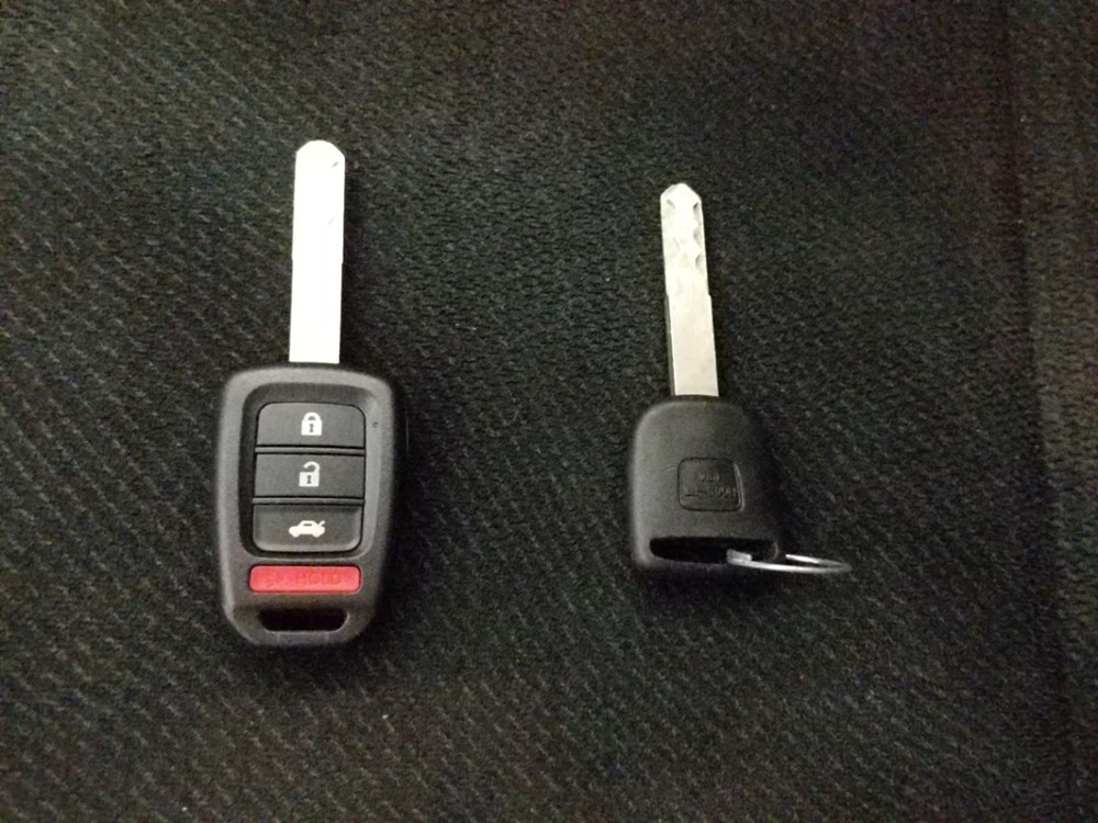 2013 Honda Accord - Keys