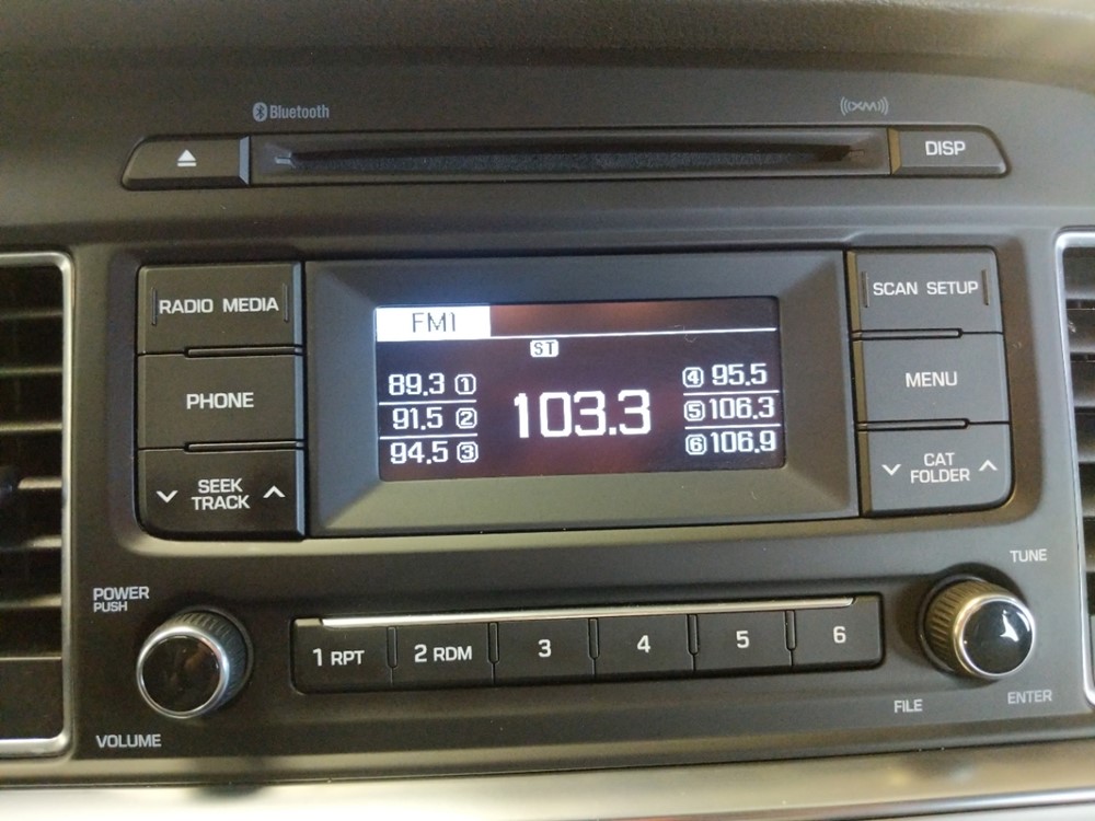 2017 Hyundai Sonata - Stereo Package