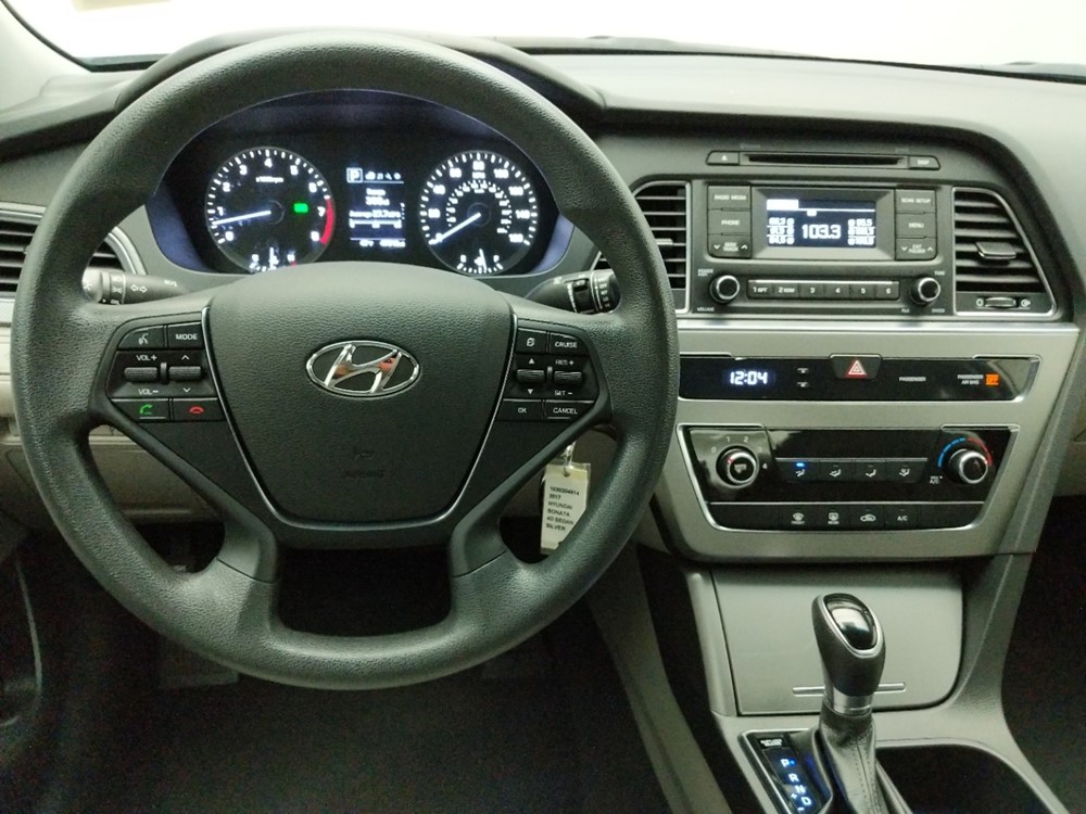2017 Hyundai Sonata - Driver Dash