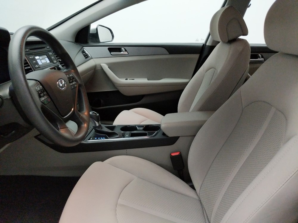 2017 Hyundai Sonata - Driver Front Seat