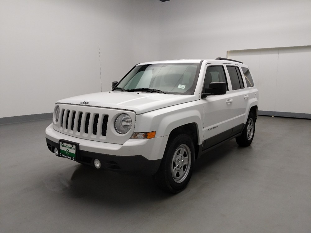 2017 Jeep Patriot - Driver Front Bumper