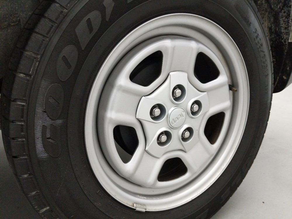 2017 Jeep Patriot - Wheel