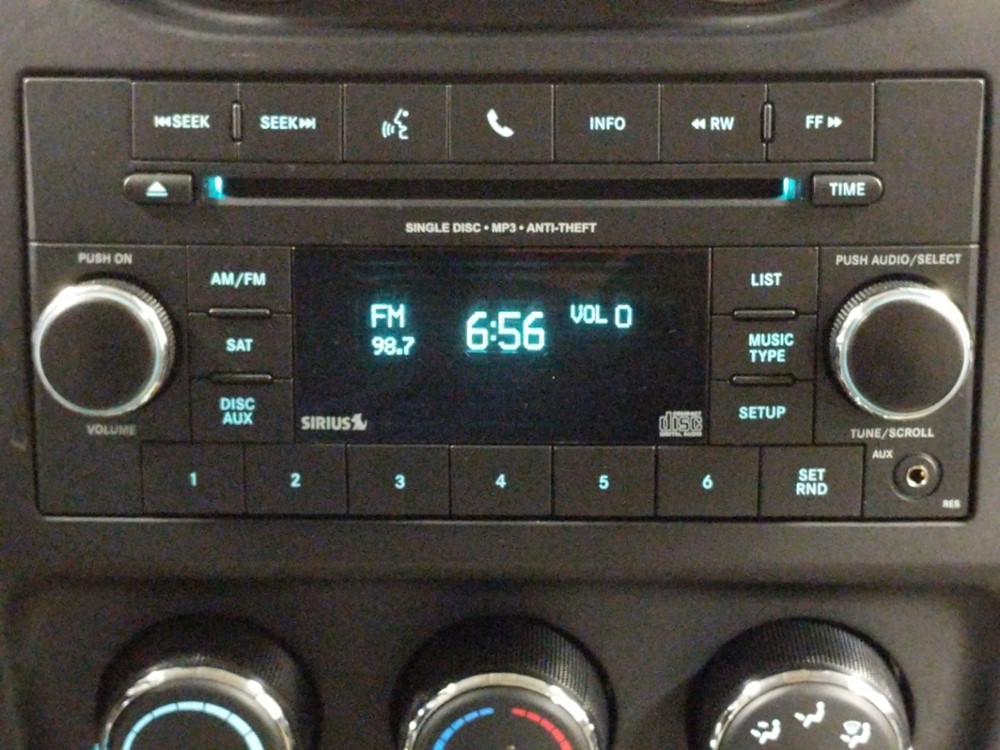 2017 Jeep Patriot - Stereo Package