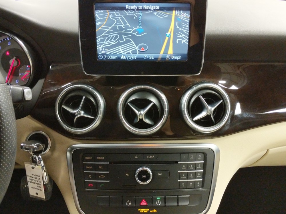 2015 Mercedes-Benz CLA250 - Stereo Package