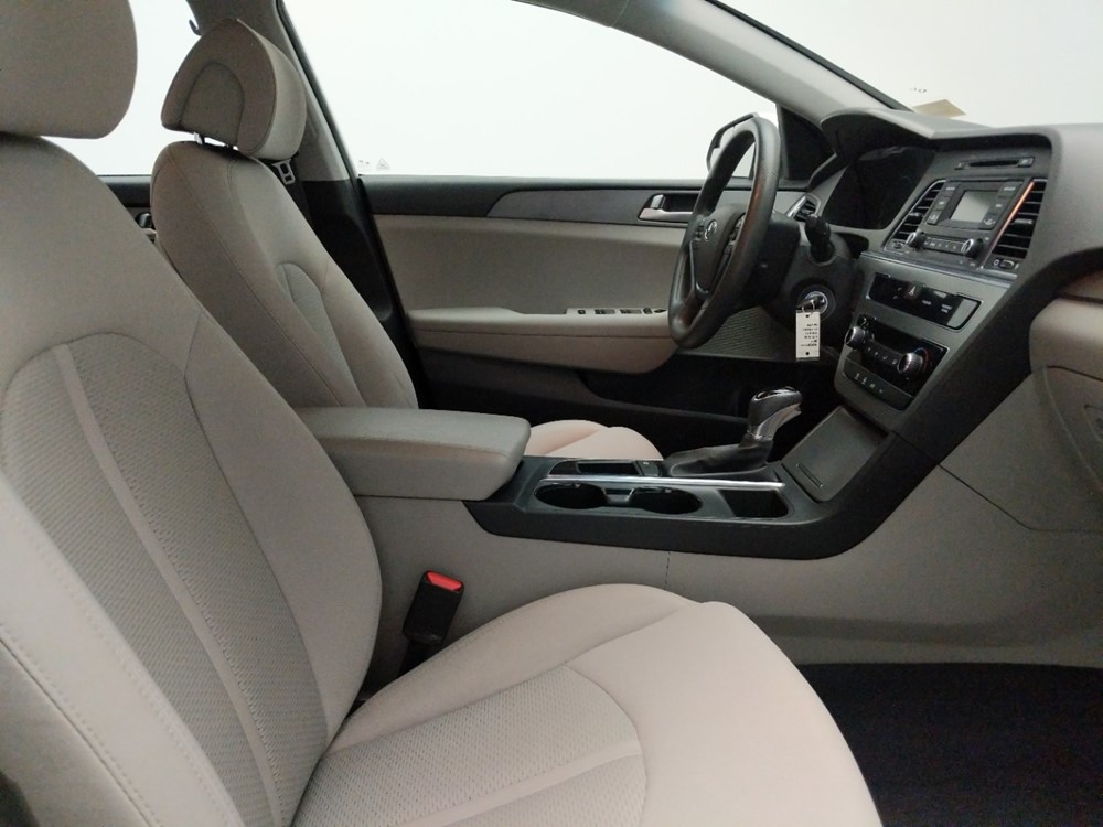 2017 Hyundai Sonata - Passenger Front Seat