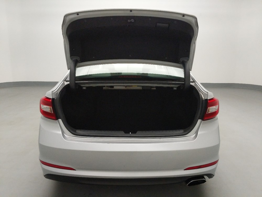 2017 Hyundai Sonata - Trunk