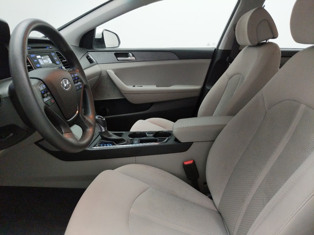 2017 Hyundai Sonata - Driver Front Seat