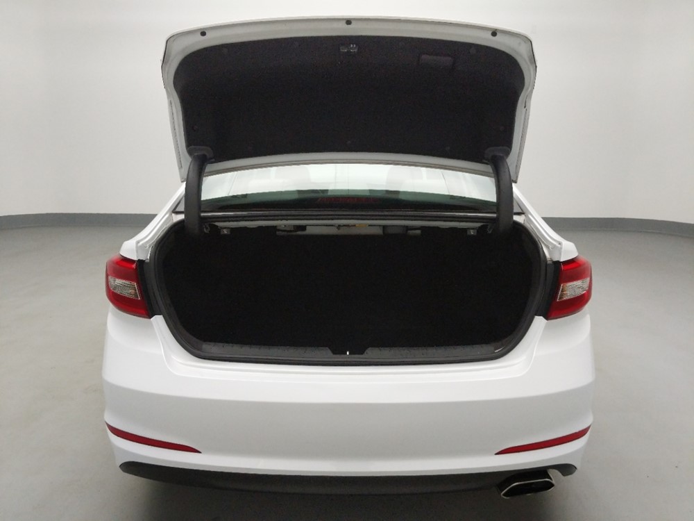 2017 Hyundai Sonata - Trunk