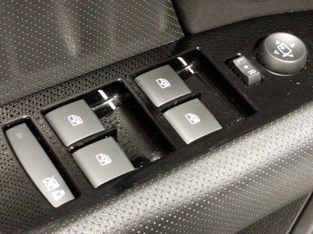 2017 Cadillac XTS - Driver Power Windows/Lock Control