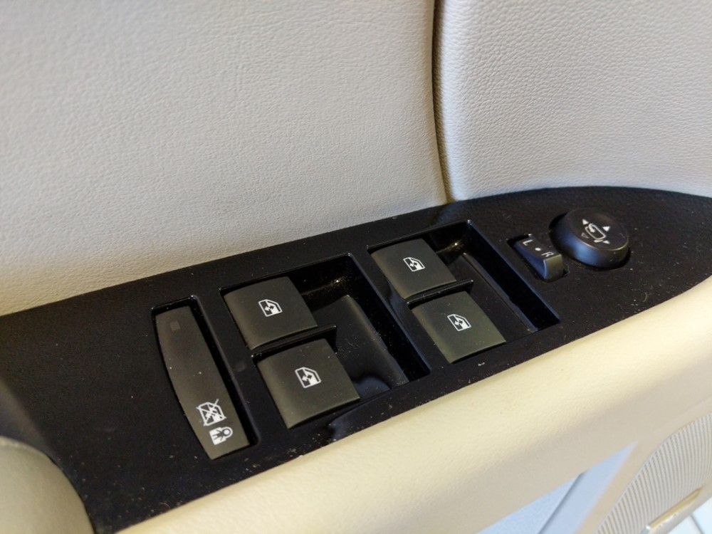 2017 Cadillac XTS - Driver Power Windows/Lock Control
