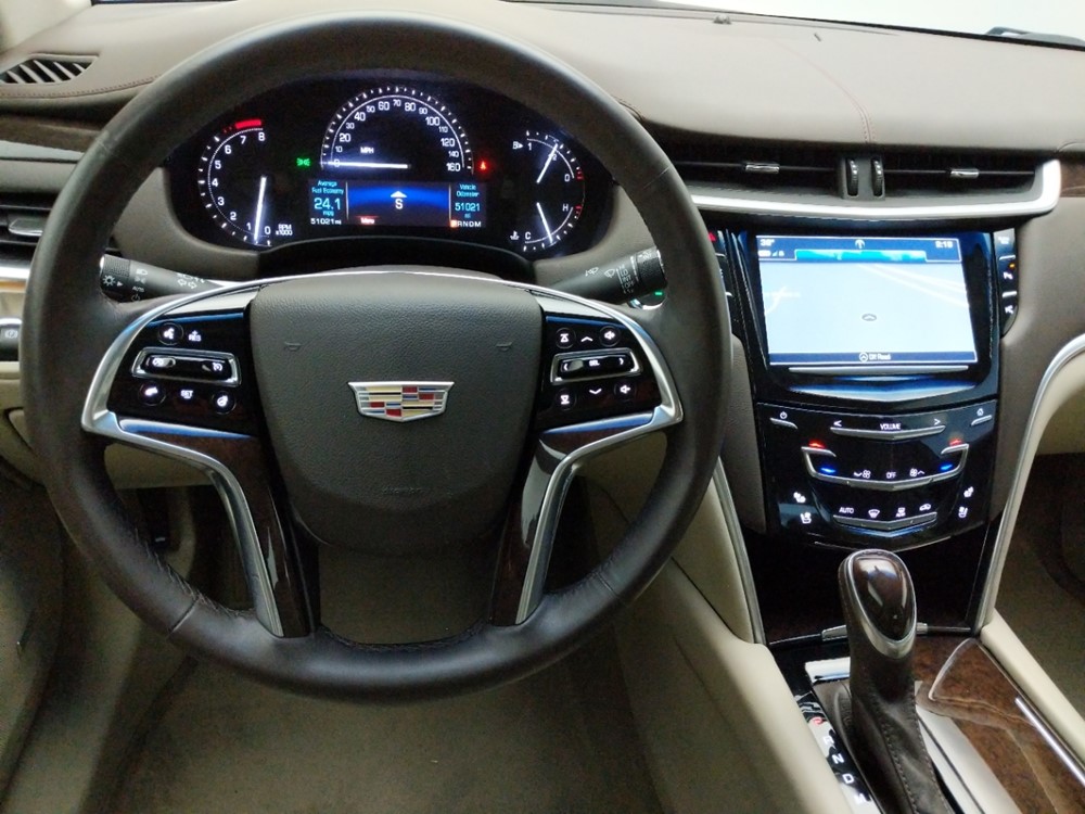2017 Cadillac XTS - Driver Dash