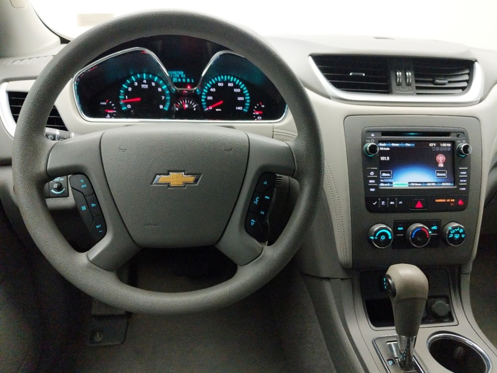2015 Chevrolet Traverse - Driver Dash