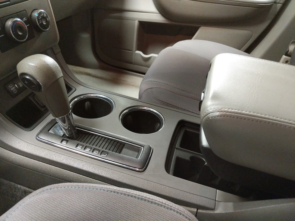 2015 Chevrolet Traverse - Center Console/Cup Holders