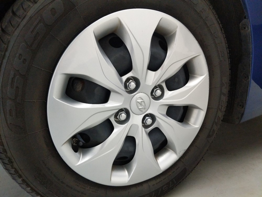 2017 Hyundai Accent - Wheel