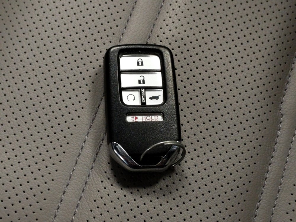 2017 Honda CR-V - Keys