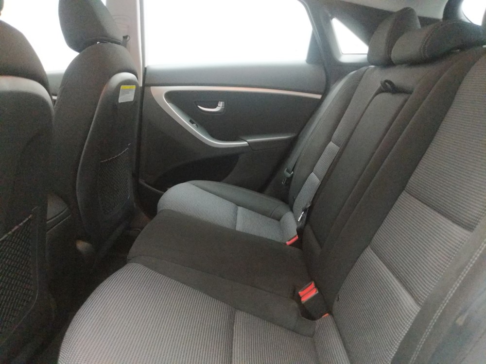 2017 Hyundai Elantra - Driver Rear Seat