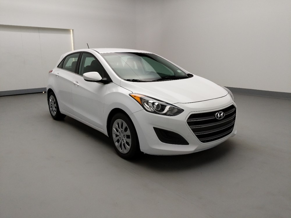 2017 Hyundai Elantra - Passenger Front Bumper