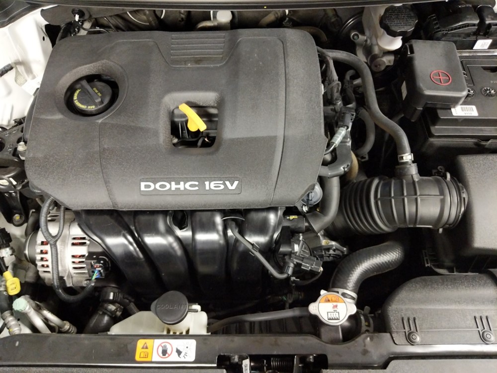 2017 Kia Forte - Engine