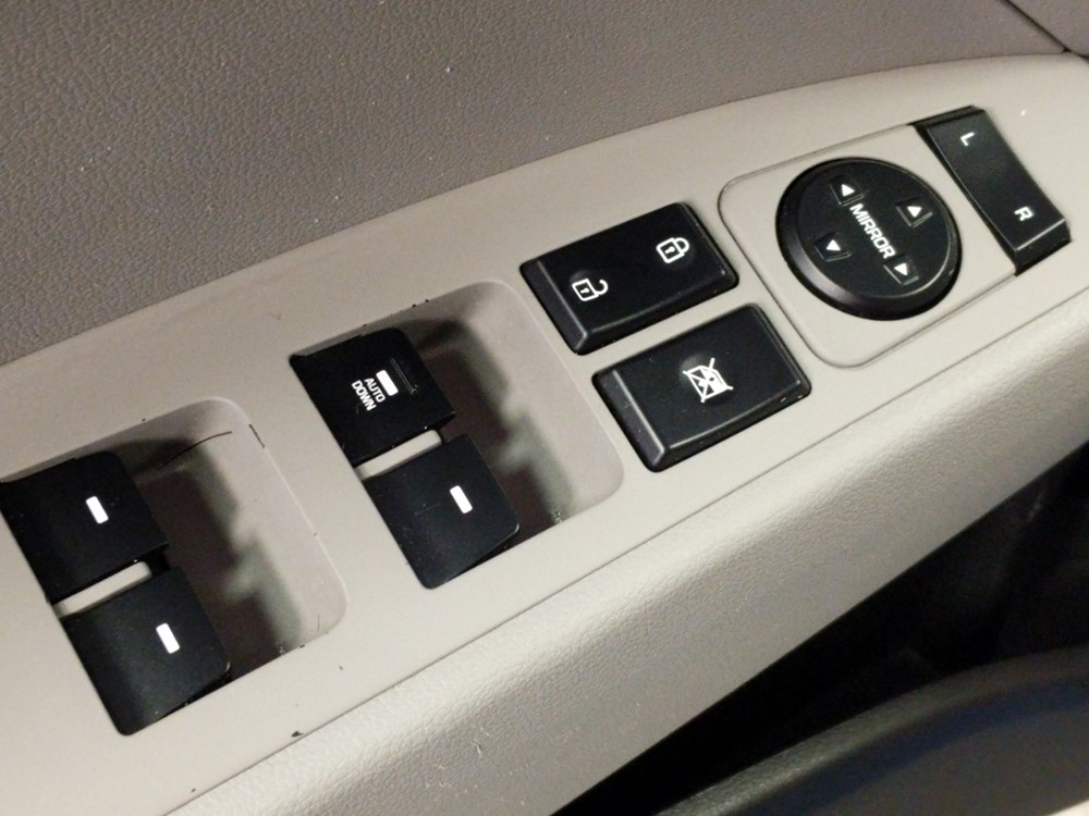 2017 Hyundai Elantra - Driver Power Windows/Lock Control