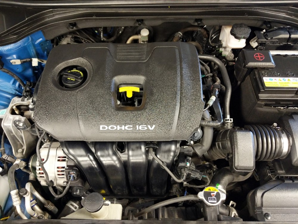 2017 Hyundai Elantra - Engine
