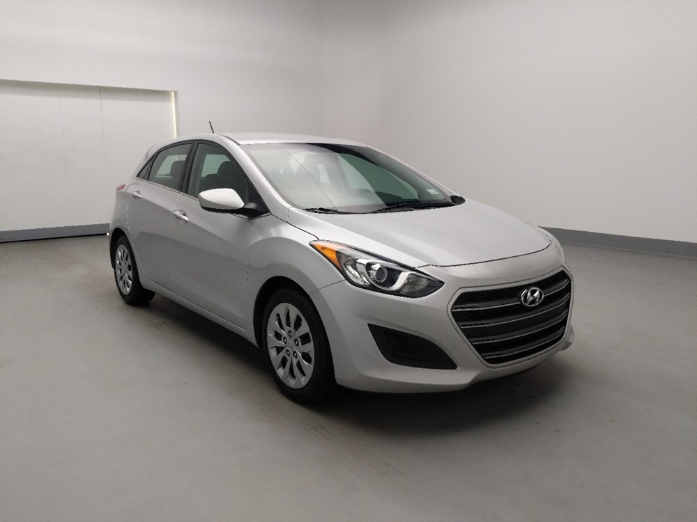 2017 Hyundai Elantra - Passenger Front Bumper
