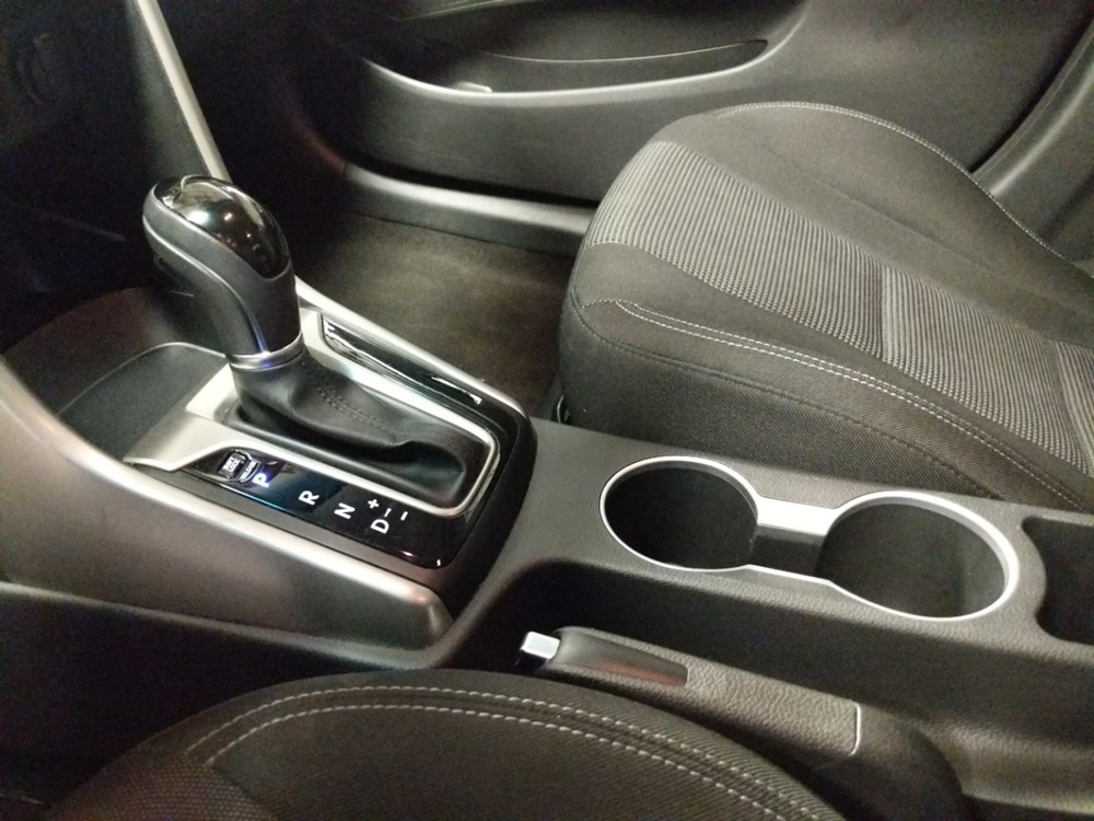 2017 Hyundai Elantra - Center Console/Cup Holders