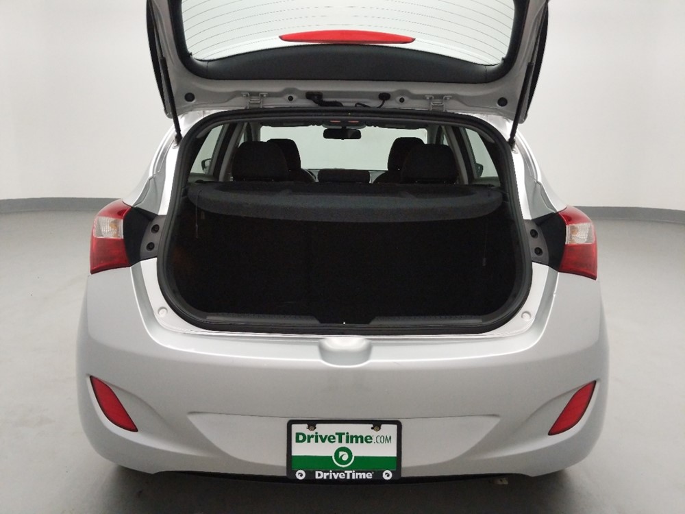 2017 Hyundai Elantra - Trunk