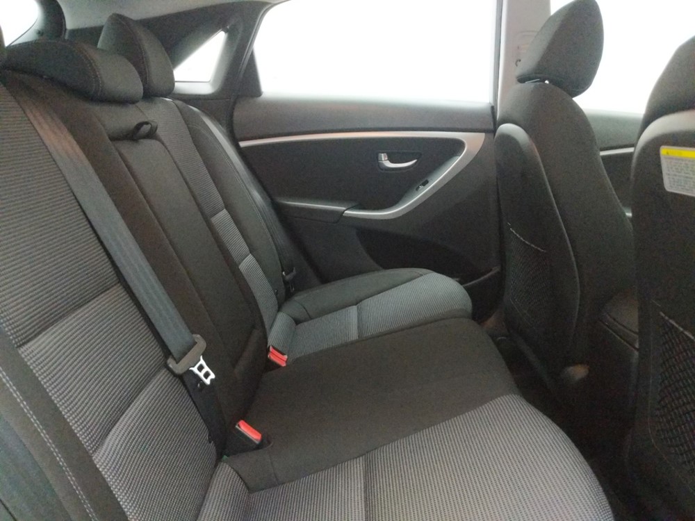 2017 Hyundai Elantra - Passenger Rear Seat