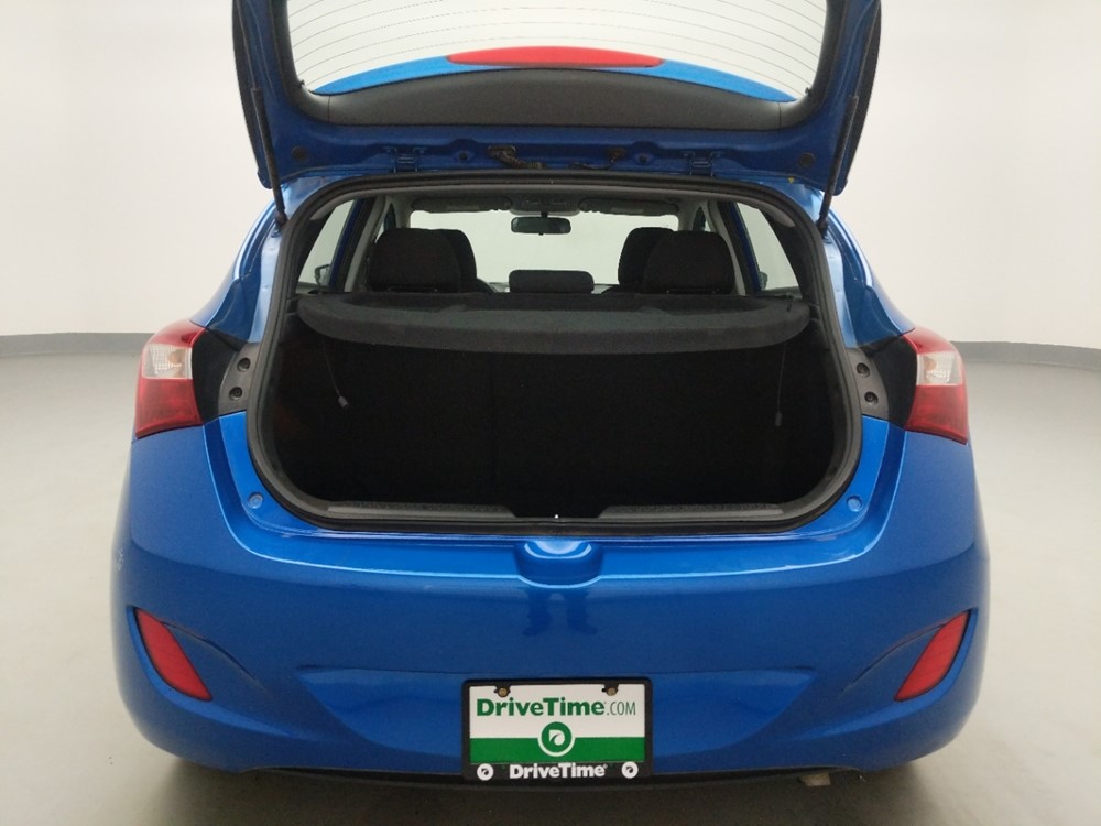 2017 Hyundai Elantra - Trunk