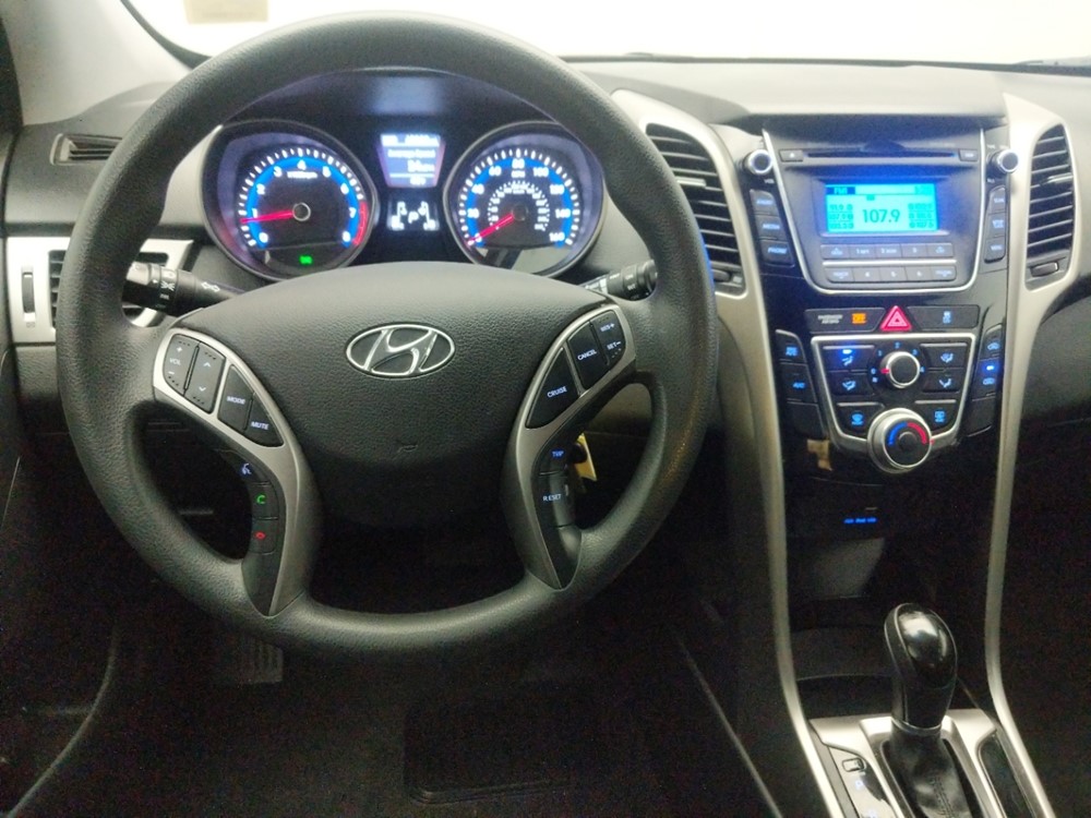 2017 Hyundai Elantra - Driver Dash