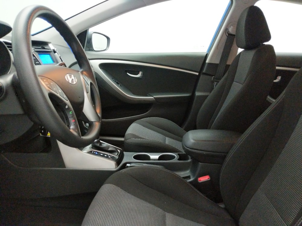 2017 Hyundai Elantra - Driver Front Seat