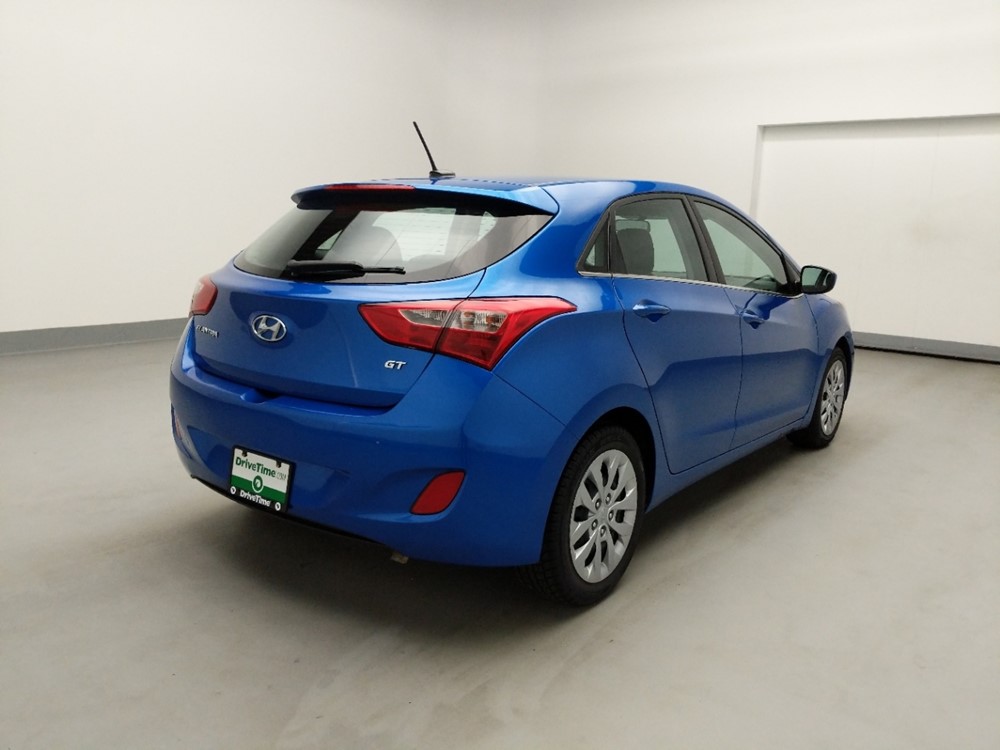 2017 Hyundai Elantra - Passenger Rear Bumper