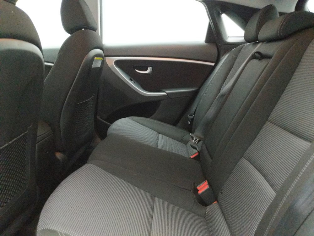 2017 Hyundai Elantra - Driver Rear Seat