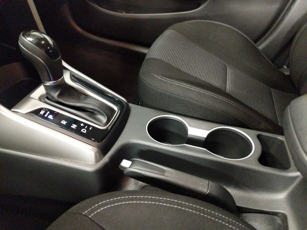 2017 Hyundai Elantra - Center Console/Cup Holders