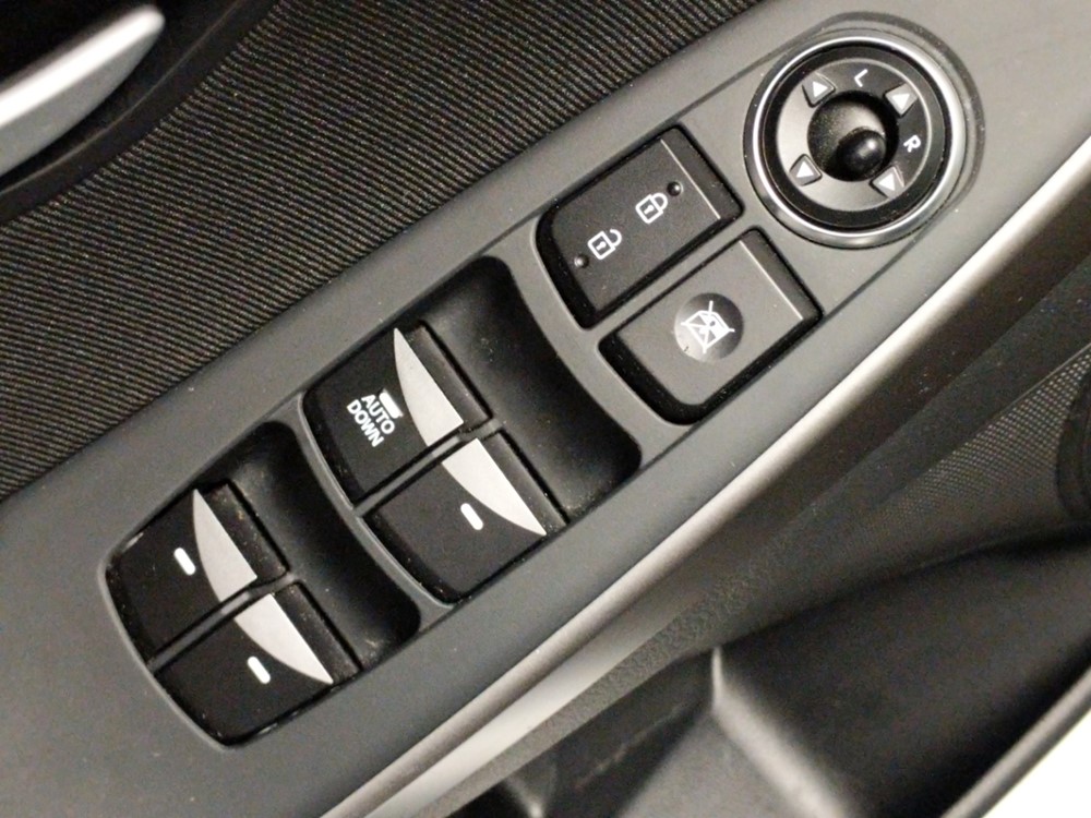 2017 Hyundai Elantra - Driver Power Windows/Lock Control