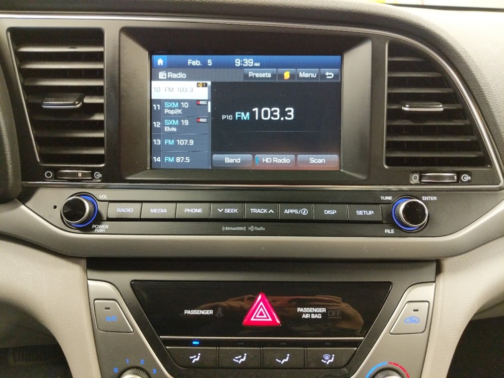 2018 Hyundai Elantra - Stereo Package