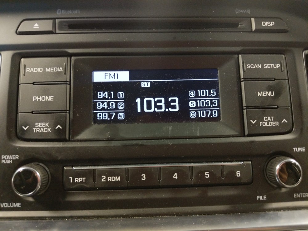 2017 Hyundai Sonata - Stereo Package