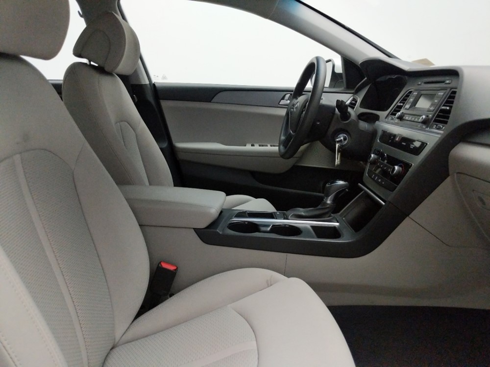 2017 Hyundai Sonata - Passenger Front Seat