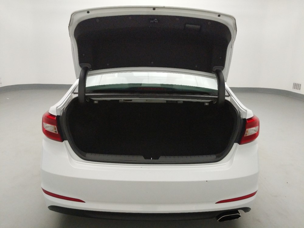 2017 Hyundai Sonata - Trunk