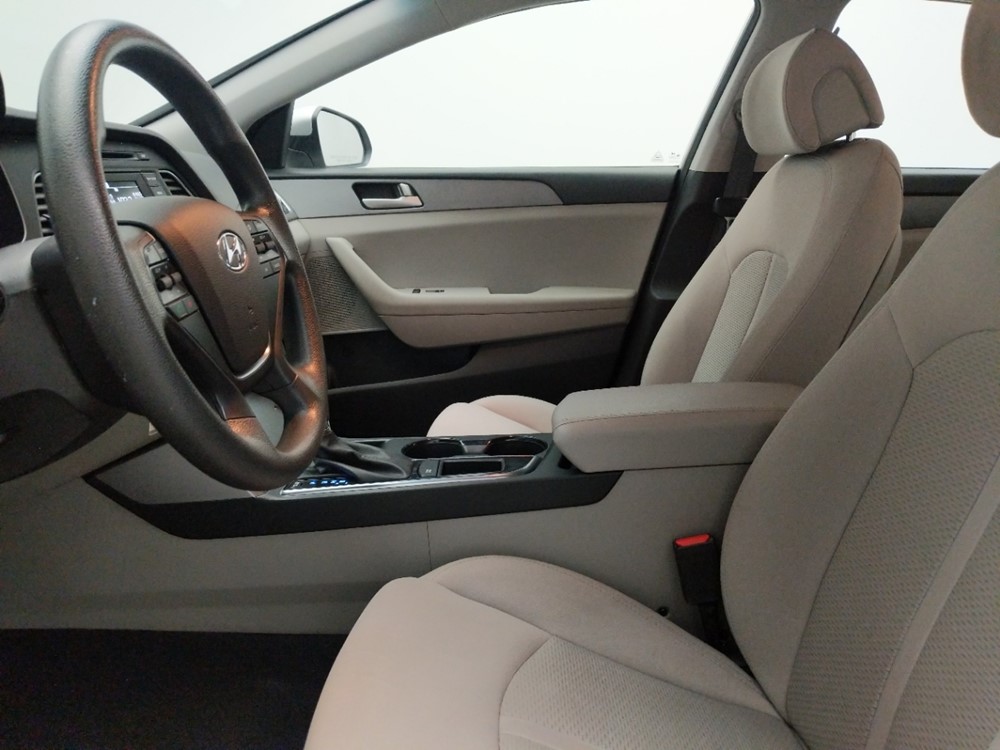 2017 Hyundai Sonata - Driver Front Seat