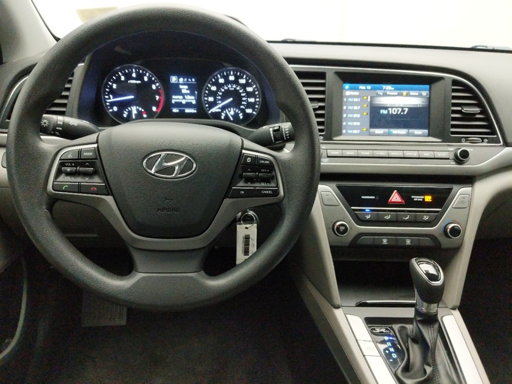 2018 Hyundai Elantra - Driver Dash