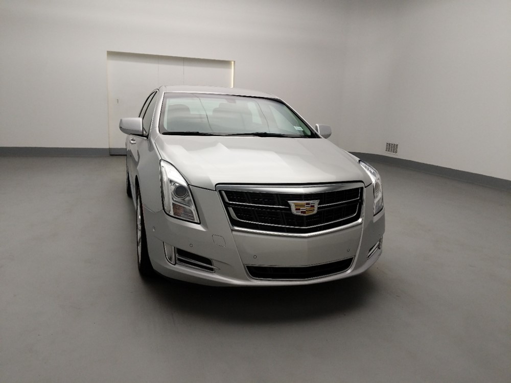 2017 Cadillac XTS - Passenger Front Hood