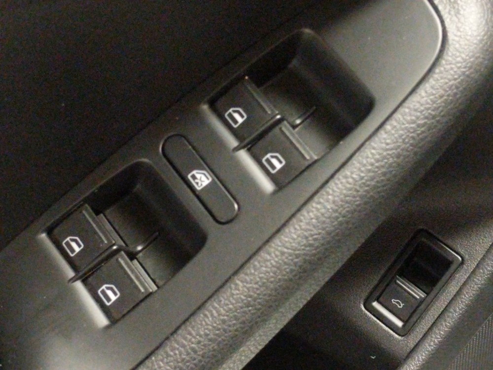 2017 Volkswagen Jetta - Driver Power Windows/Lock Control