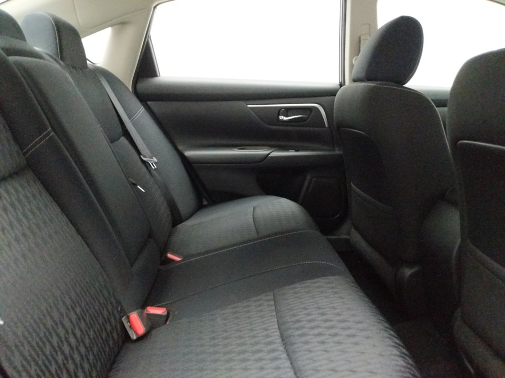 2017 Nissan Altima - Passenger Rear Seat